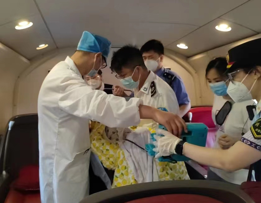 阿拉山口市高铁转院公司